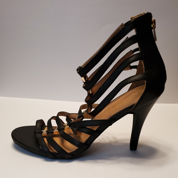 Lane Bryant Plus Size Black Strappy Heels - Picture 5 of 8